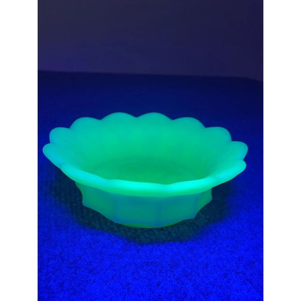 Vintage Uranium Custard Glass Scalloped Bowl Grape Pattern UV Glow 4.5 Inch